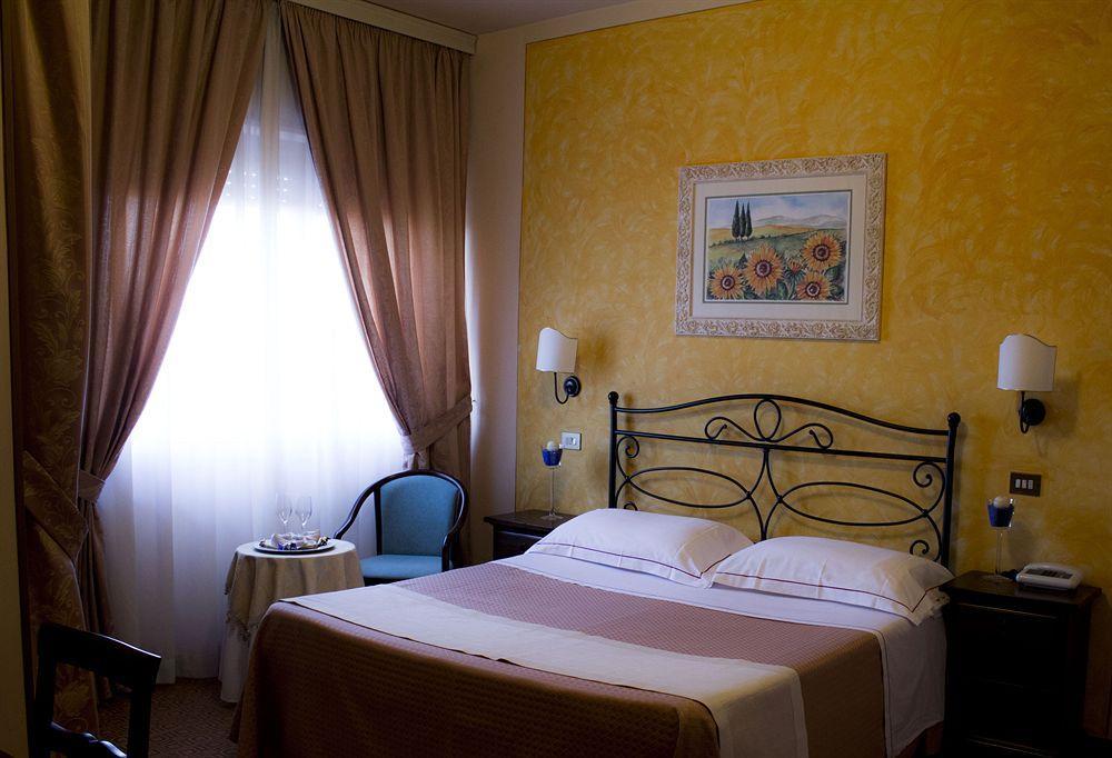 Hotel Ristorante Tre Stelle Sant'Albino Екстериор снимка