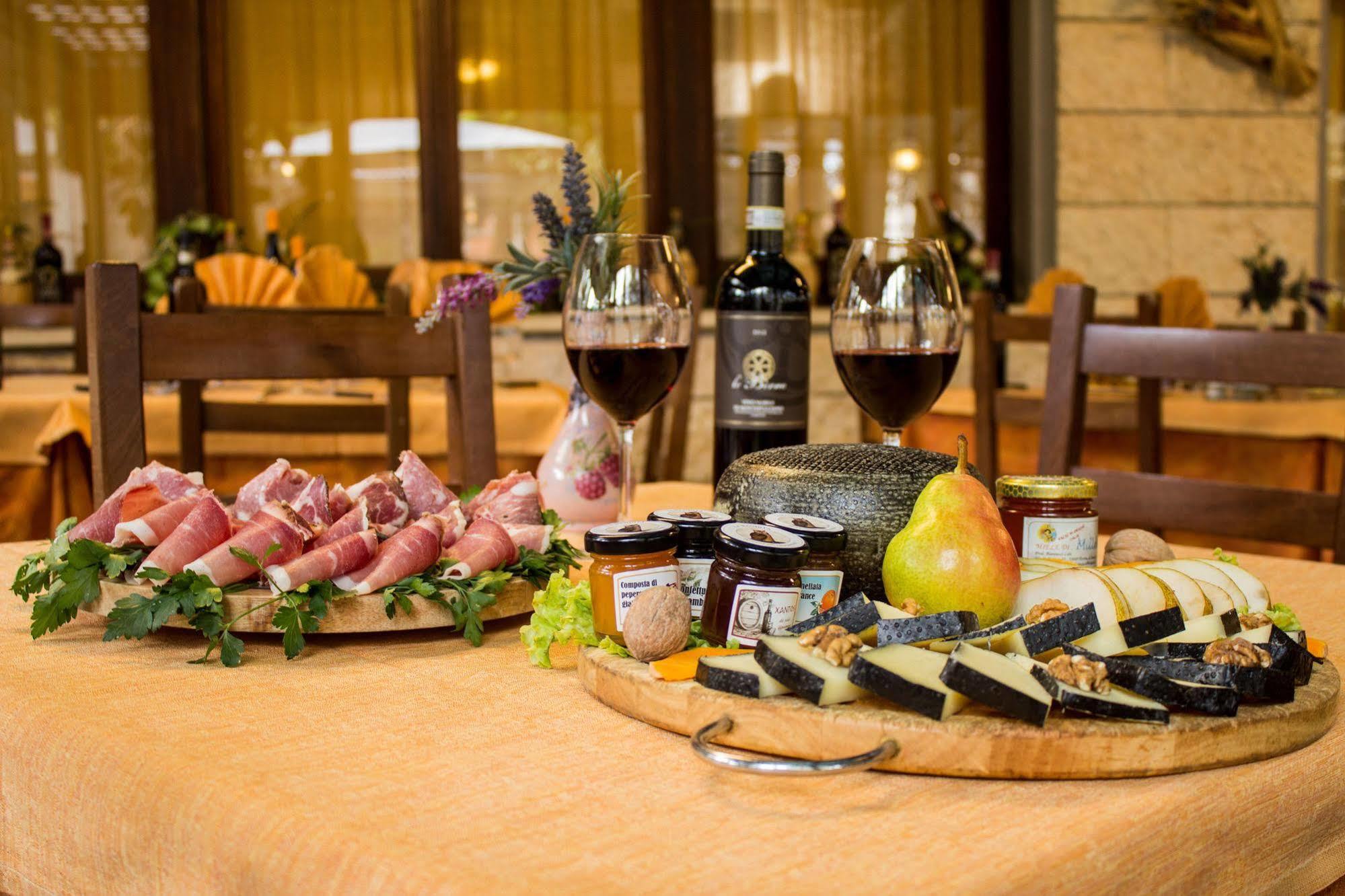 Hotel Ristorante Tre Stelle Sant'Albino Екстериор снимка