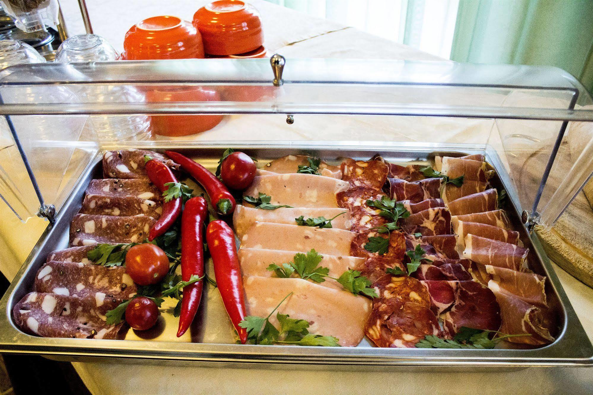 Hotel Ristorante Tre Stelle Sant'Albino Екстериор снимка