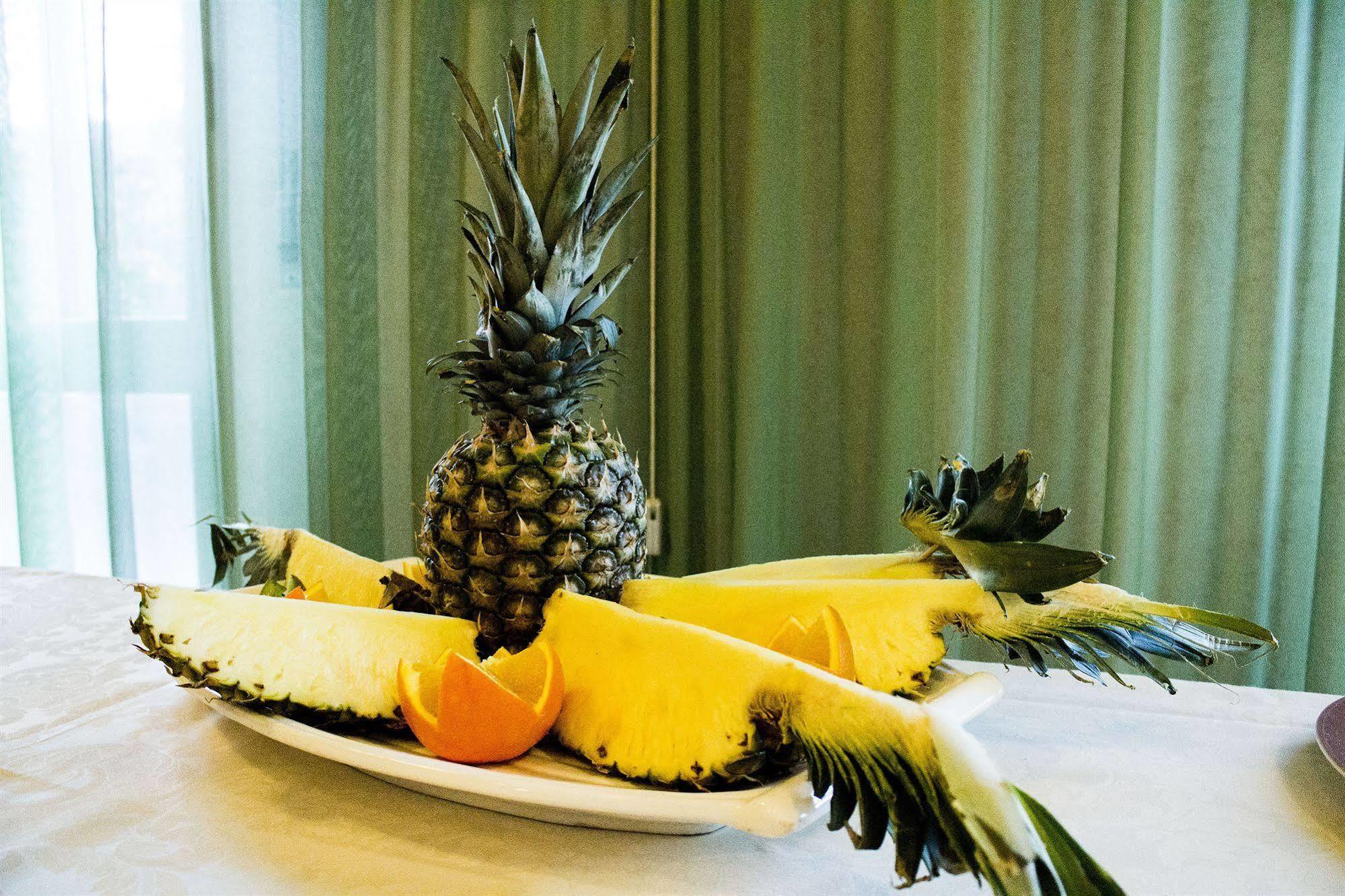 Hotel Ristorante Tre Stelle Sant'Albino Екстериор снимка