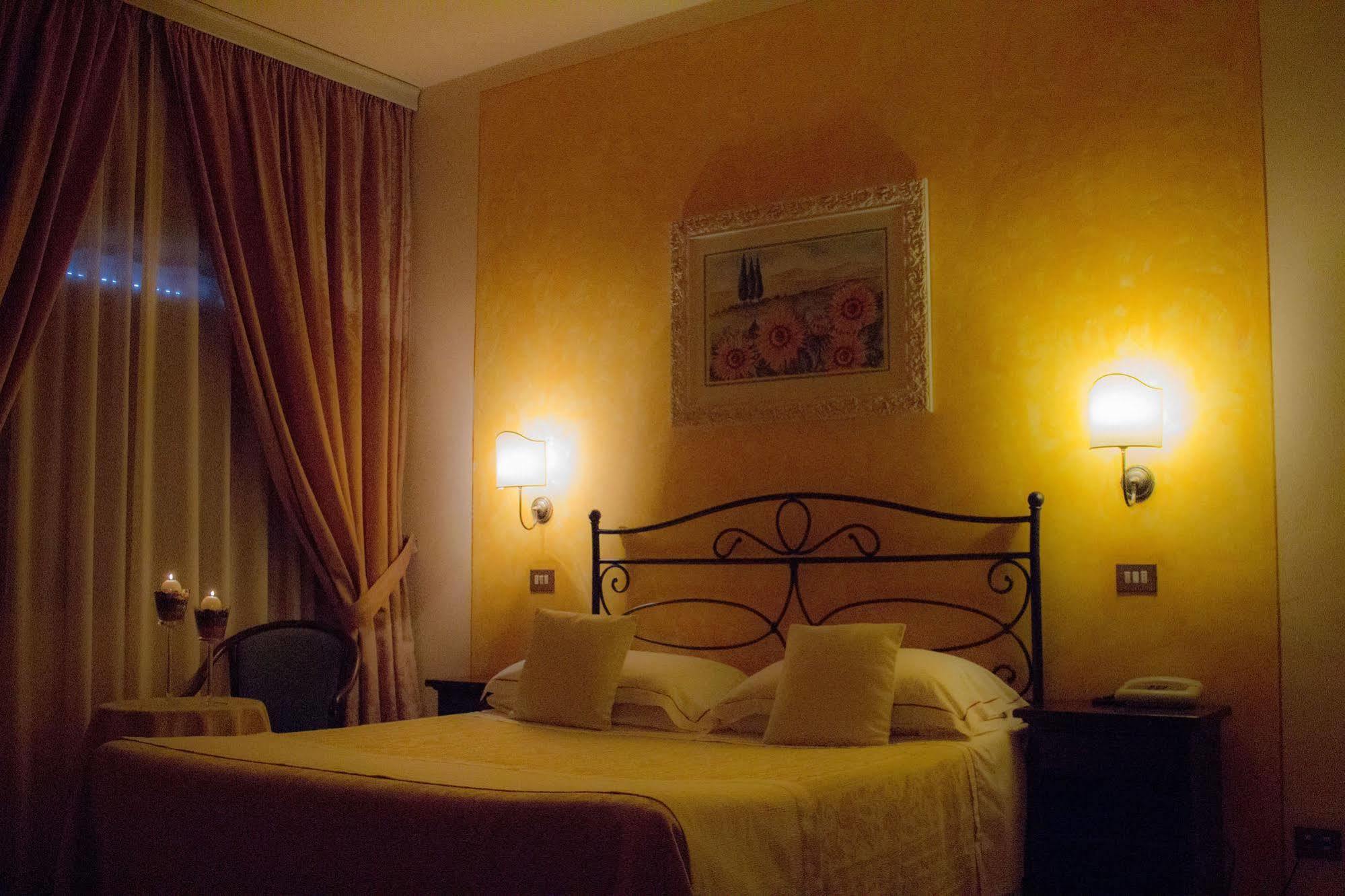 Hotel Ristorante Tre Stelle Sant'Albino Екстериор снимка